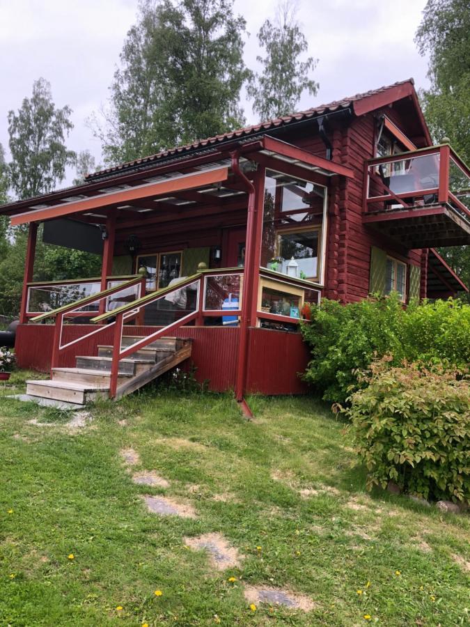 Mysigt Boende I Raettvik Med Utsikt Oever Siljan Zewnętrze zdjęcie